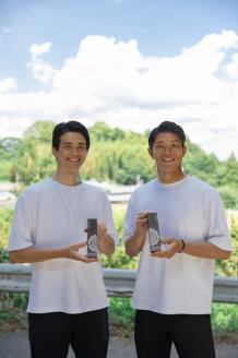 Jリーガー圍謙太朗×pickles-ya（共同開発） クラフトジンジャー （希釈用） （E-GINGER） ／ SONAS コラボ商品 添加物不使用 アカシア蜂蜜 生姜 奈良県 葛城市【sona004】