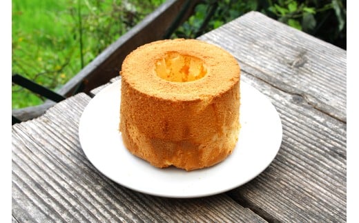 シフォンケーキ 2個セット バニラ2個 ／ 葛城 高原 牧場 手作り ケーキ【latt030-1】