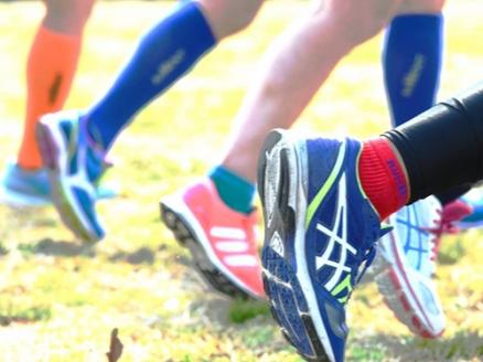 コンプレッション　ハイソックス　23-25cm　ピンク／RunNext　スポーツ用　靴下　トレーニング　ランニング　デスクワーク　ドライブ　奈良県　葛城市【next015】