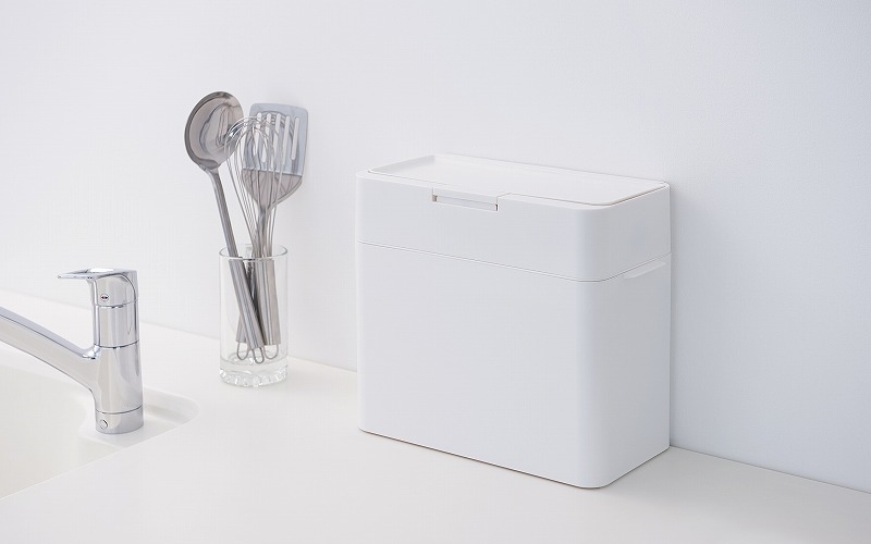 シールズ９．５ 密閉ダストボックス LDB-01 ホワイト ／ ゴミ箱 臭い漏れ防止 スリムデザイン プッシュ開閉 ライクイット like-it【like036】