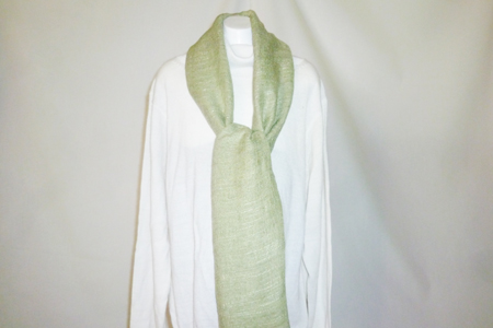 ＜売切＞（C）草木染のストール（ヨモギ・麻・レーヨン）