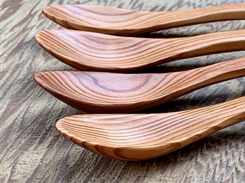 吉野杉のレンゲ ４本セット／津田瑞苑 お洒落なレンゲ 四