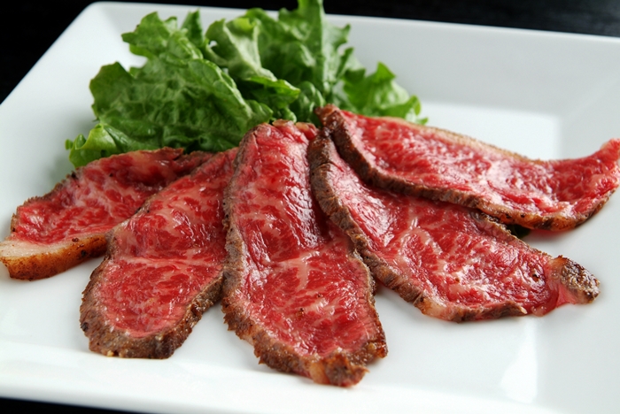 (冷凍)大和榛原牛 プレミアム ローストビーフ 250ｇ ソース