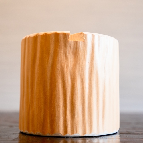 	森の丸太スタンド　「SHIBORI」　スマホ・タブレットスタン