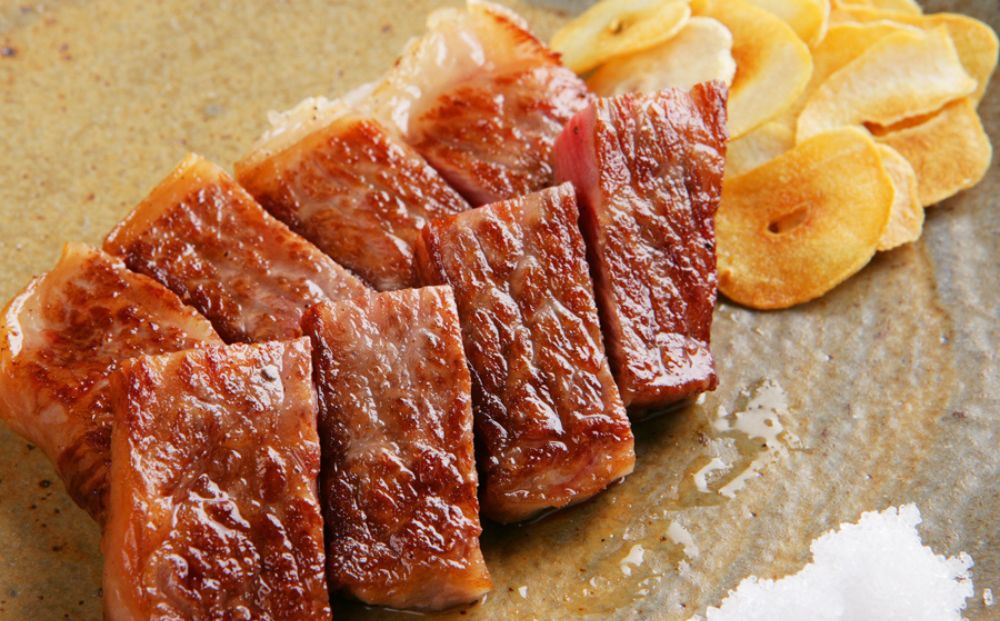 (冷凍) 大和牝牛 サーロインステーキ 300g YMST2 ／鉄板焼き 焼