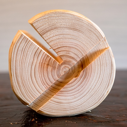 森の丸太スタンド 「MIGAKI」 スマホ・タブレットスタンド／