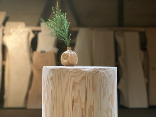 森の丸太スツール ＜杉／全面サンディング仕上げ＞／オッ