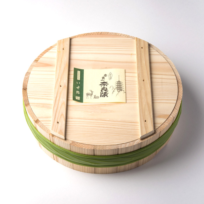 【奈良といえば奈良漬】全種類入り!荘厳な本格木桶入り詰