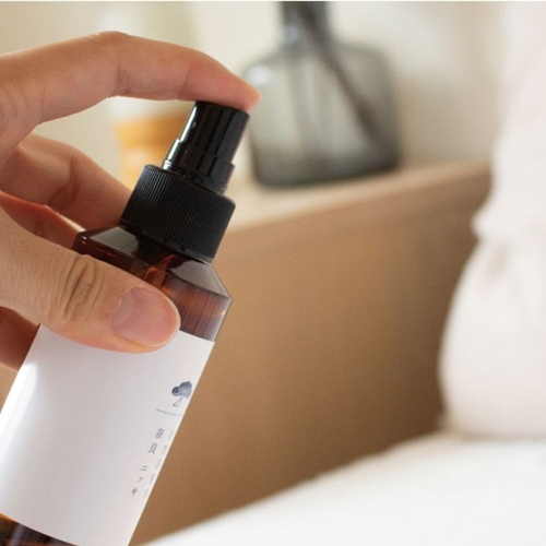 奈良 クロモジ 天然 蒸留水 100ml スプレー ボトル／松田商店