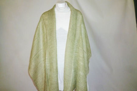 ＜売切＞（C）草木染のストール（ヨモギ・麻・レーヨン）