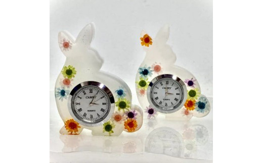 花うさぎ 時計 ／ fleur misaki お祝い インテリア 雑貨 プレゼント ギフト 置き時計 奈良県 田原本町