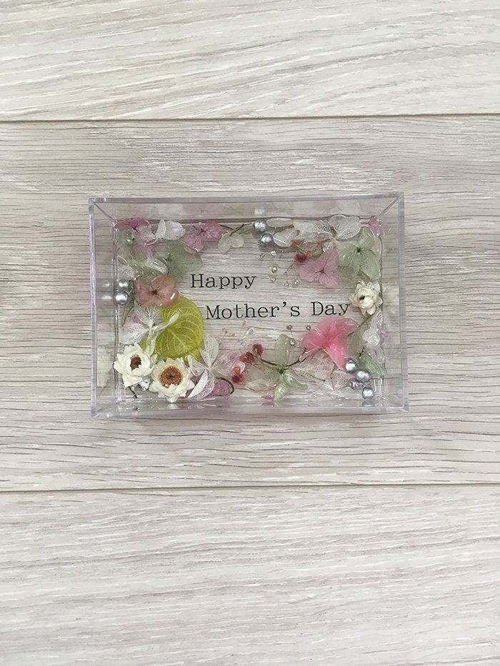 ハーバリウムプレート Happy Mother’ｓ Day （オイル少量タイプ） ナチュラル ／ kanon インテリア プリザーブドフラワー ドライフラワー ハンドメイド品 奈良県 田原本町