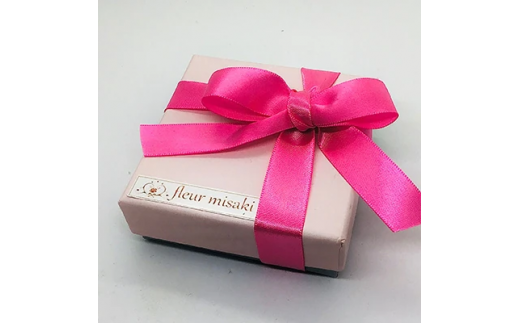 クリスタルフラワーチャーム時計 「ロマンチックピンク」 ／ fleur misaki お祝い インテリア 雑貨 レジン プレゼント ギフト 奈良県 田原本町