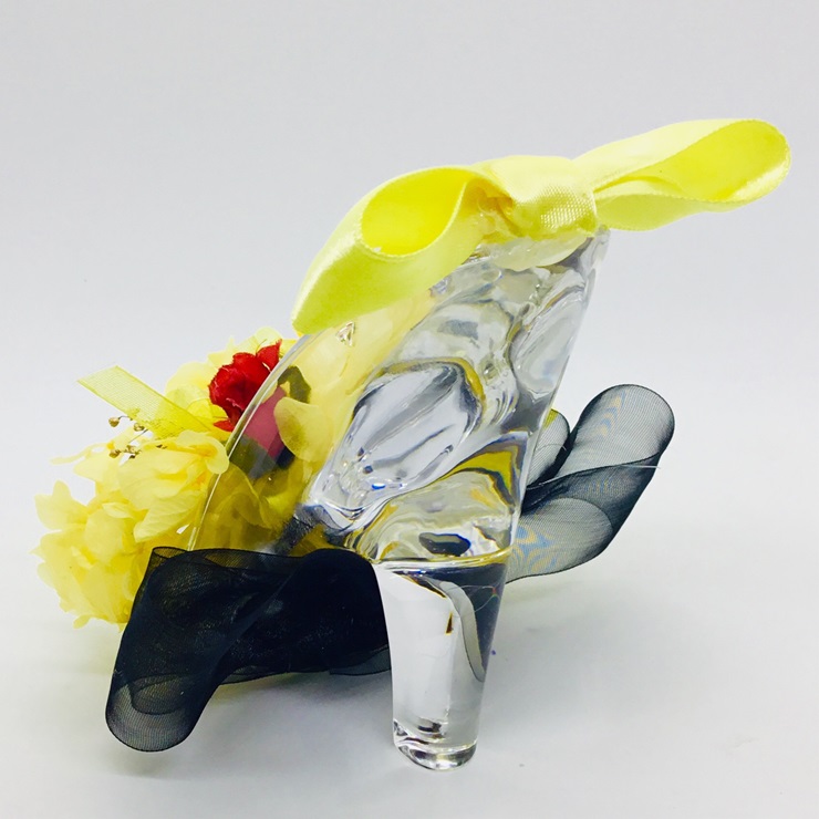 プリザーブドフラワー fleur misakiのガラスの靴シリーズ 「プリンセスのガラスの靴、真実の愛 ハッピーイエロー」 ／ お祝い インテリア 雑貨 花 プレゼント ギフト 奈良県 田原本町