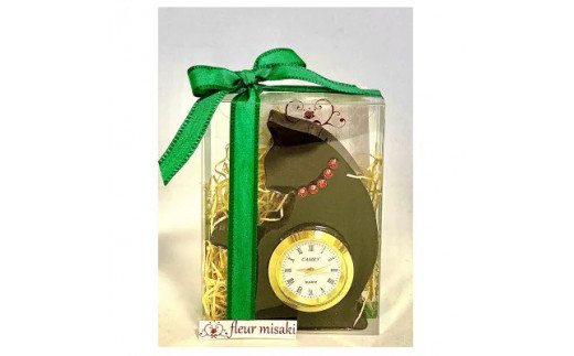 黒猫ちゃん 時計 ／ fleur misaki お祝い インテリア 雑貨 プレゼント ギフト 置き時計 奈良県 田原本町