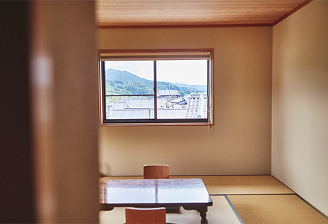 優雅な一軒家「B&B Asuka」で過ごす1泊2日　ペア宿泊券