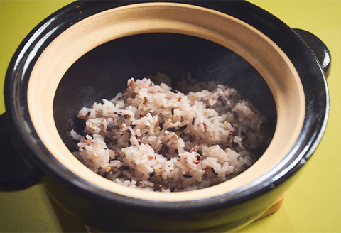 飛鳥カレー大和牛・古代三色米ごはん３人前セット