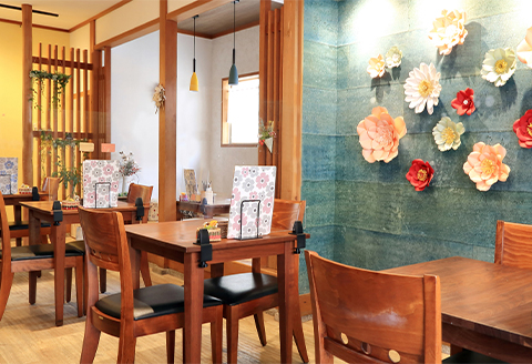 人気カフェレストラン「Laville～都～」のランチペアチケット