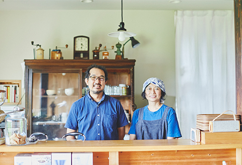 酒船石の文鎮（ペーパーウェイト）