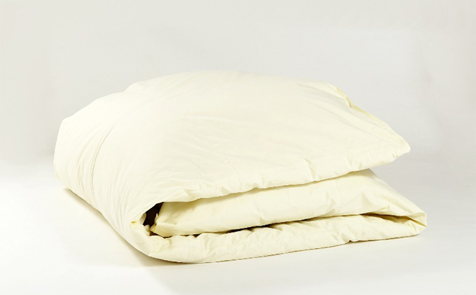 【春夏用】洗える羽毛肌掛け布団シングルダウン90％0.3㎏ダウンケット洗濯できる無地クリーム日本製
