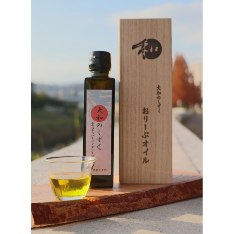 【Olive Japan 2025 金賞受賞】奈良県王寺町産オリーブオイル150ml 国産 特産品 爽やか 風味