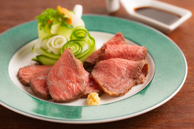 【12月25日出荷】年内発送「近江牛」ローストビーフ130g×2和牛 黒毛和牛 お肉 柔らかい ジューシー ローストビーフ国産 人気 ワイン 厳選 ヘルシー 冷凍 ギフト 贈答 簡単調理 奈良県 広陵町