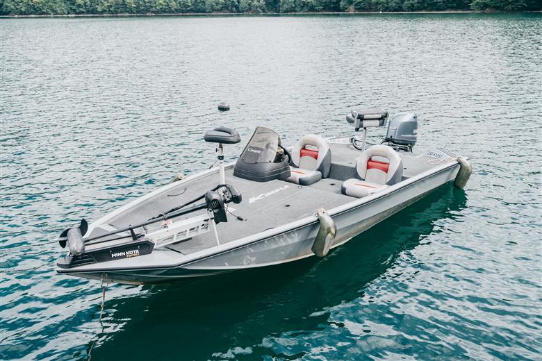 池原ダム  レンタルボート【キンプルS 518 / 17 フィート】クラブ池原 バス釣り 1日乗船券