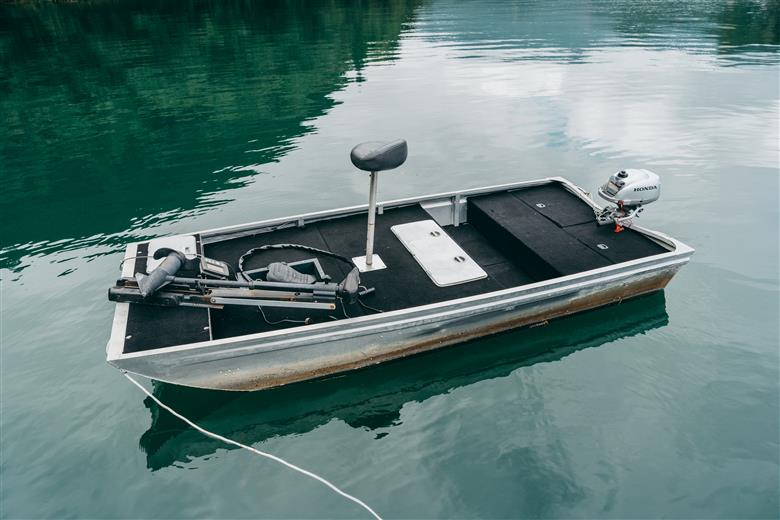 池原ダム  レンタルボート【ウィザード330  2馬力  免許不要】トボト スロープ バス釣り 1日乗船券