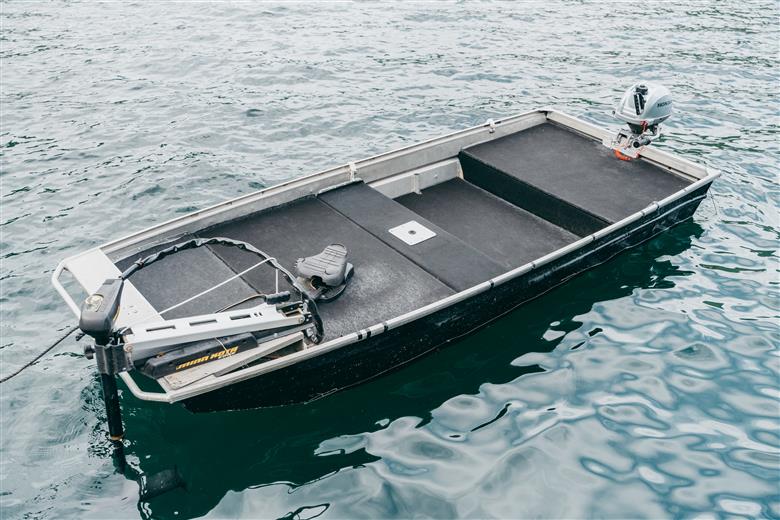 池原ダム  レンタルボート【ステーサー330PT 2馬力 免許不要 】 ワールドレコード池原 バス釣り 1日乗船券