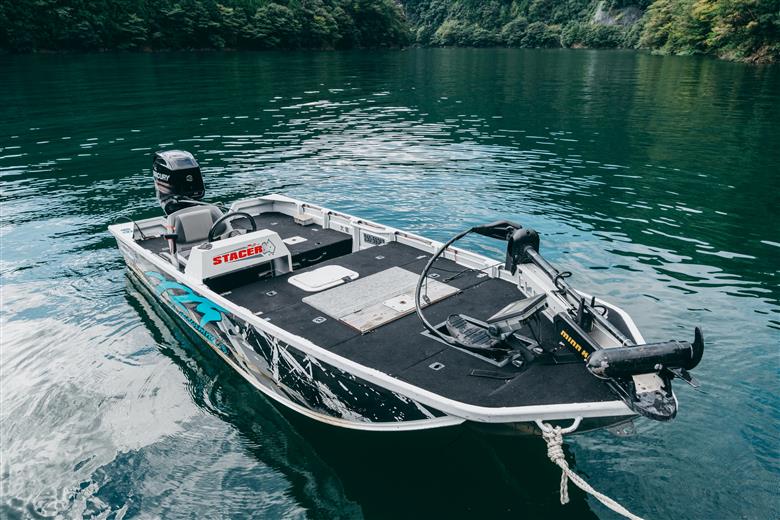 池原ダム  レンタルボート【ステーサー440  60馬力】ホワイトリバー バス釣り 1日乗船券