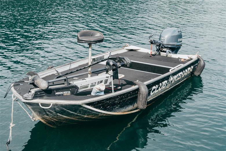 池原ダム  レンタルボート【ウィザード396B  30馬力】クラブ池原 バス釣り 1日乗船券