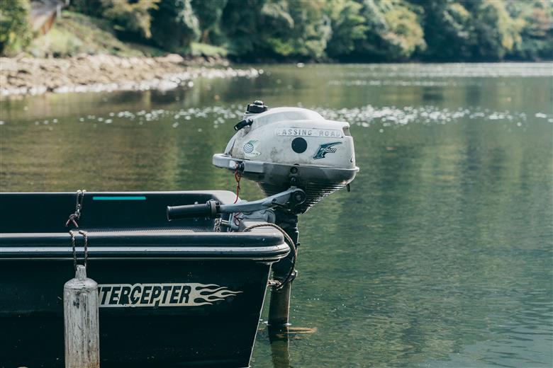 七色ダム  レンタルボート【インターセプター 2馬力 免許不要】バッシングロード バス釣り 1日乗船券