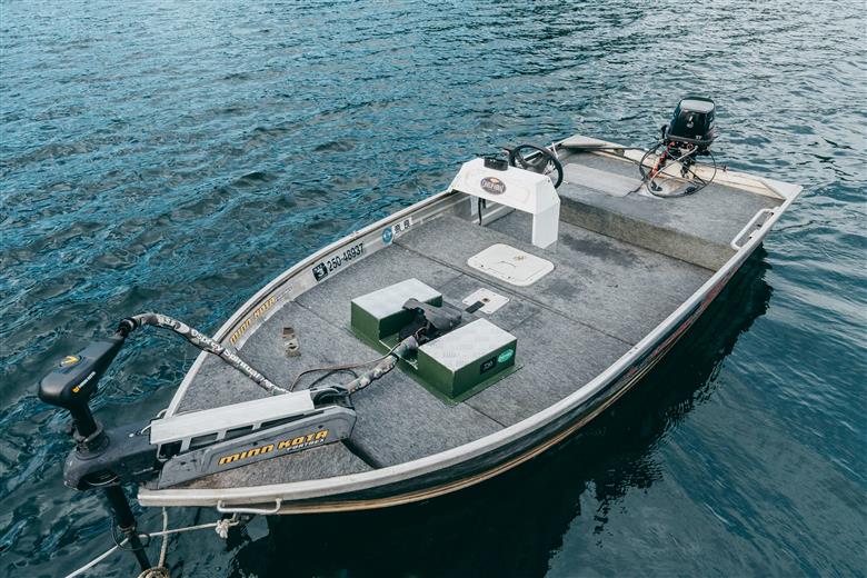 池原ダム  レンタルボート【ステーサー390  30馬力  ステアリング付き】ワンアップヒライ バス釣り 1日乗船券