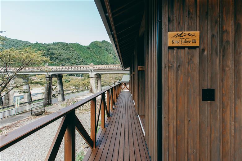 フィッシングロッジ　スタンダードプラン（朝食用軽食付き）ペア1泊2日宿泊券 奈良県下北山村