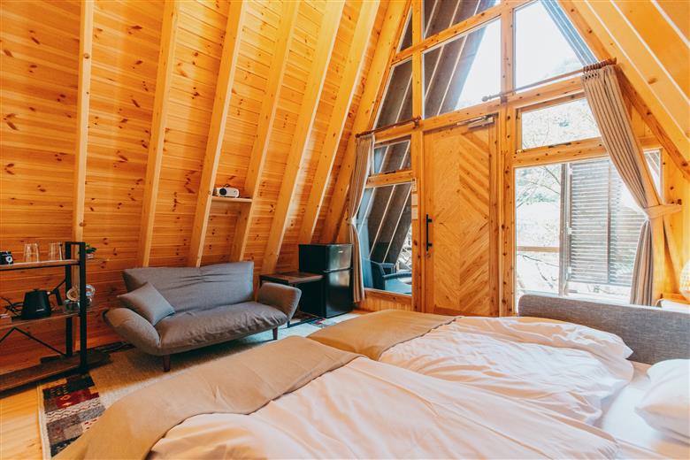 Lake Forest202 1泊2日宿泊券 素泊まり 1～2人宿泊可 グランピングロッジ１棟貸し