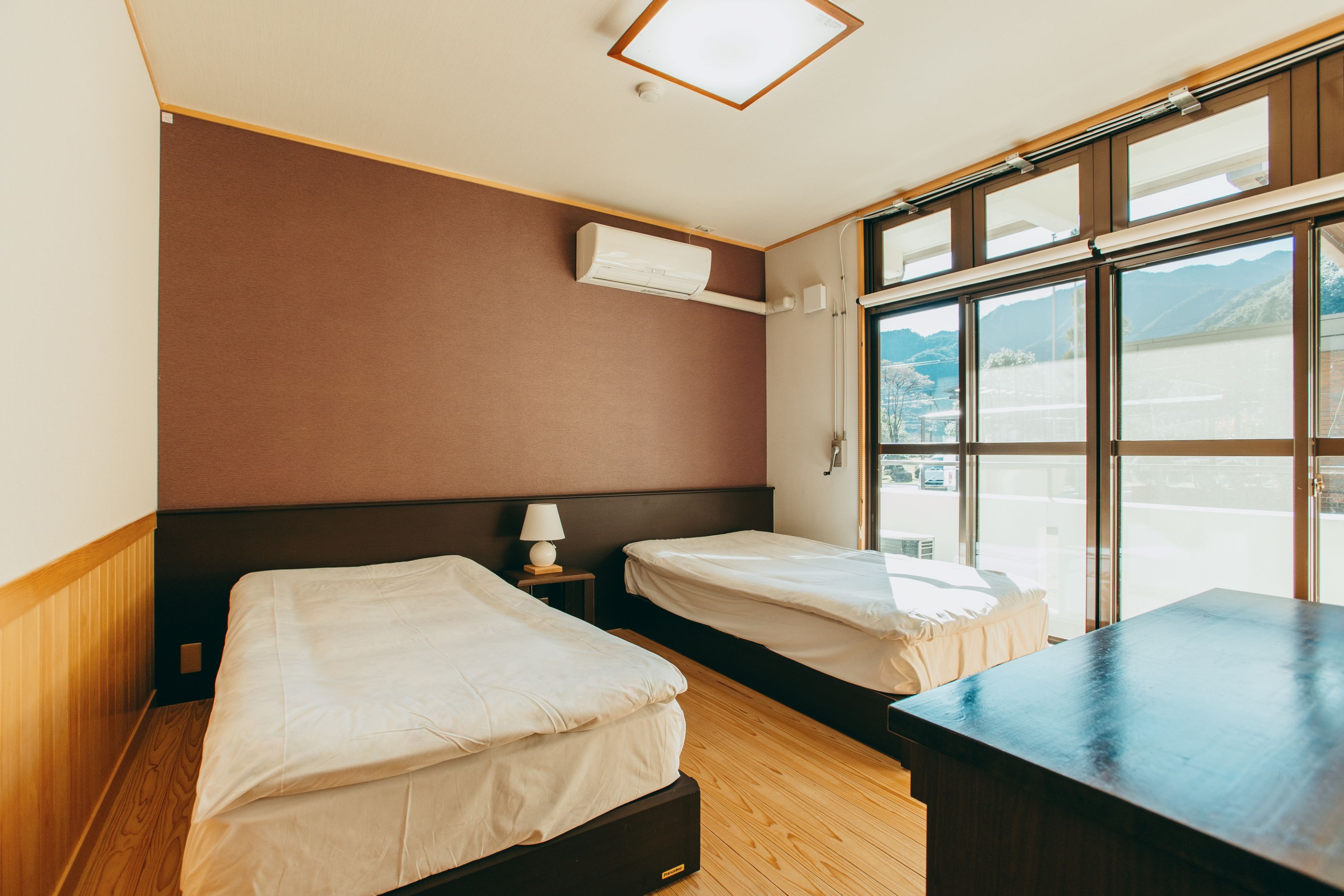 宿舎やすらぎ 洋室8畳 奈良 下北山村 ペア宿泊券 1泊2食付き きなりの湯入浴券付 旅行 温泉