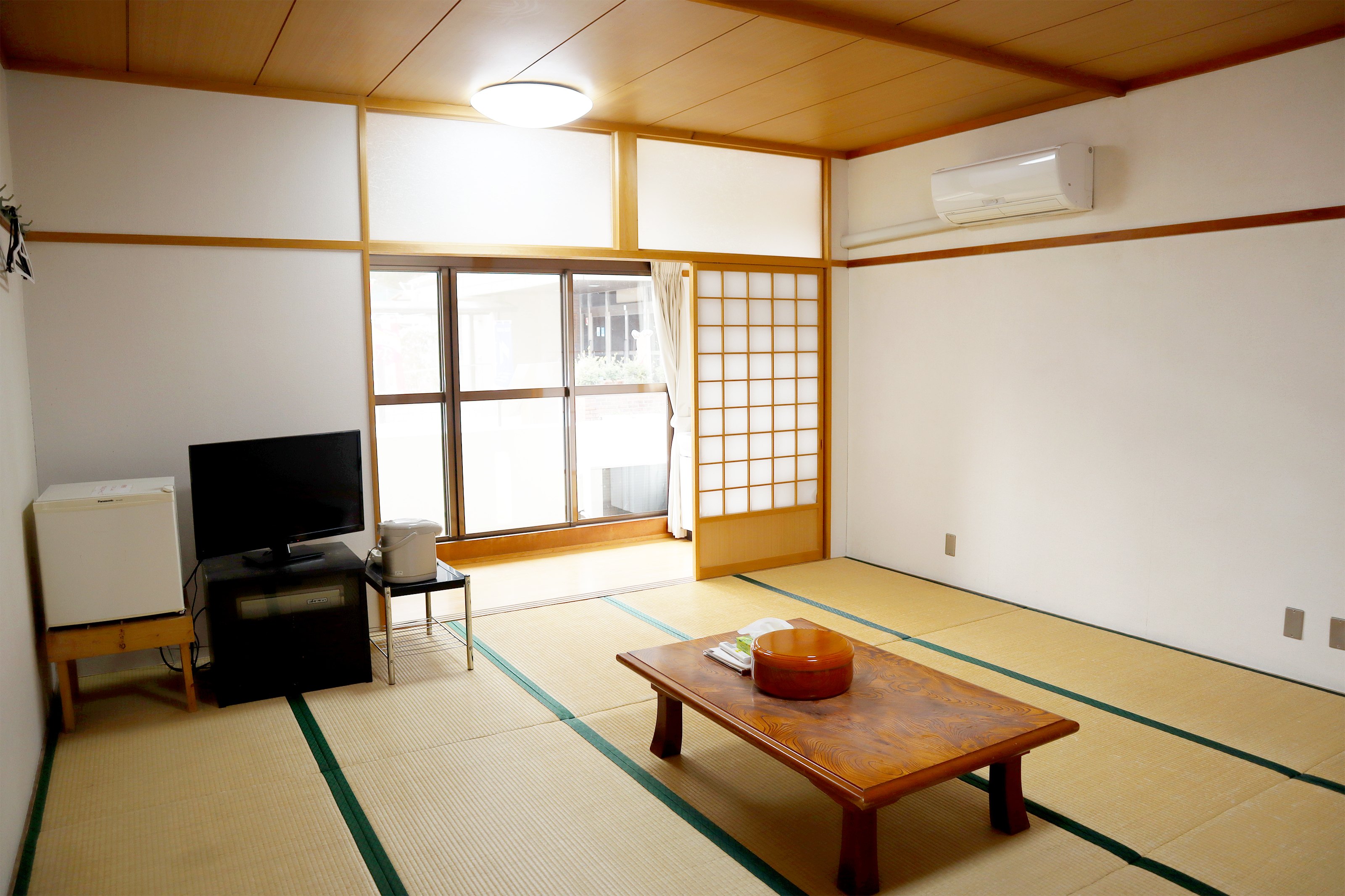 宿舎やすらぎ 和室15畳 奈良 下北山村 ペア宿泊券 1泊2食付き きなりの湯入浴券付 旅行 温泉