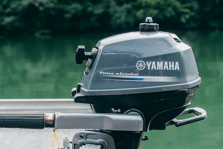 七色ダム  レンタルボート 【ステーサー330PT  2馬力 免許不要】レンタルボート下北 バス釣り 1日乗船券