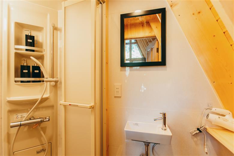 Lake Forest202 1泊2日宿泊券 素泊まり 1～2人宿泊可 グランピングロッジ１棟貸し