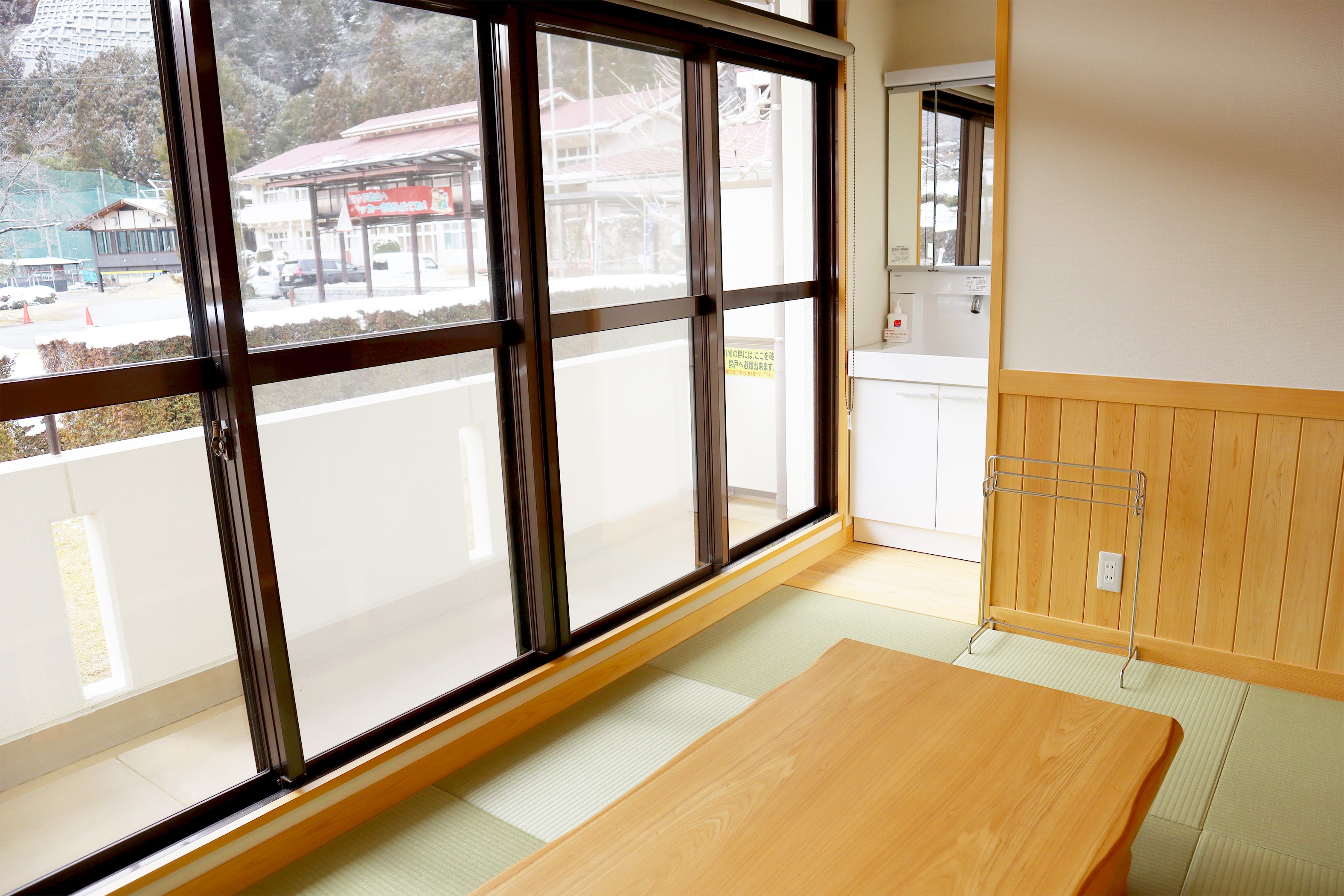 宿舎やすらぎ 和洋室「まつの間」 奈良 下北山村 ペア宿泊券 1泊2食付き きなりの湯入浴券付 旅行 温泉