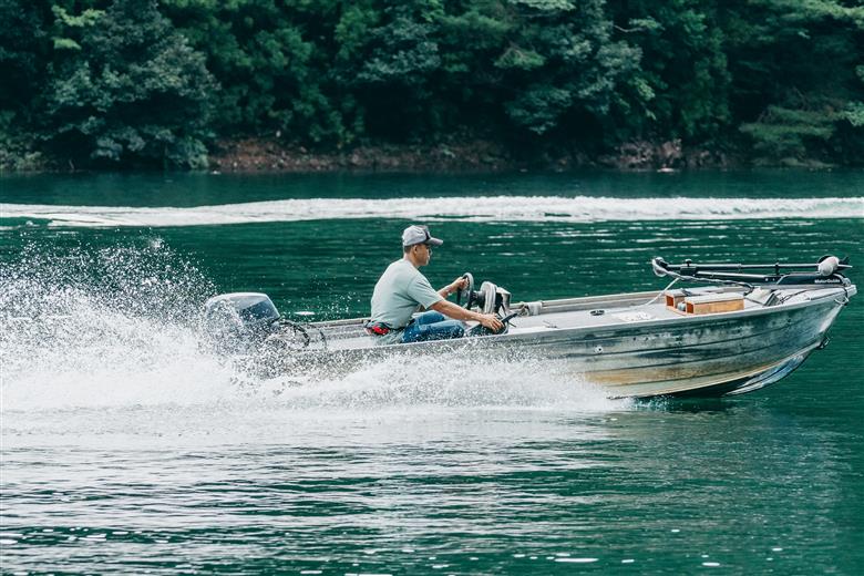 池原ダム  レンタルボート【ステーサー420PD 25馬力】ホワイトリバー バス釣り 1日乗船券