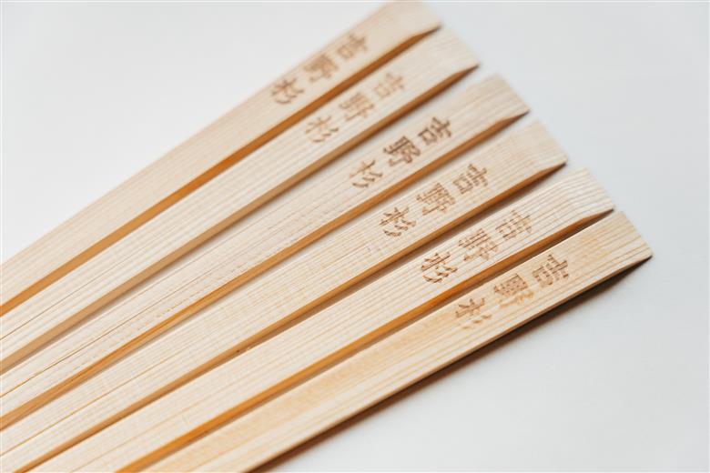 【手作り吉野杉箸】菜箸30cm 割り箸スタイル48膳 はし吉 お祝い 奈良県 吉野杉 ブランド 高級