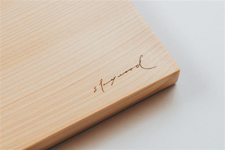 ひのき 一枚板 まな板 ２種セット【柾目・追柾目】大サイズ40cm 小サイズ30cm  天然木 国産 奥吉野桧 ヒノキ カッティングボード プレート テーブルウェア キッチン 台所 家事 料理