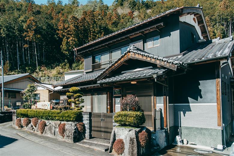 清流の宿かわせみ ペア1泊2日 宿泊券 下北山村で素泊まり。