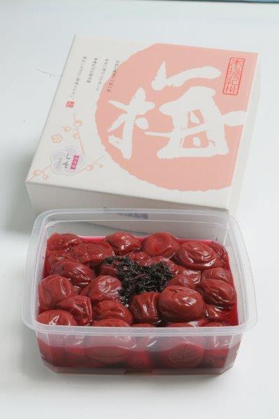 M066　紀州南高梅しそ塩分約１５％