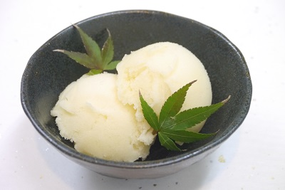 M135　和歌山の南高梅（ミニカップ10個セット）