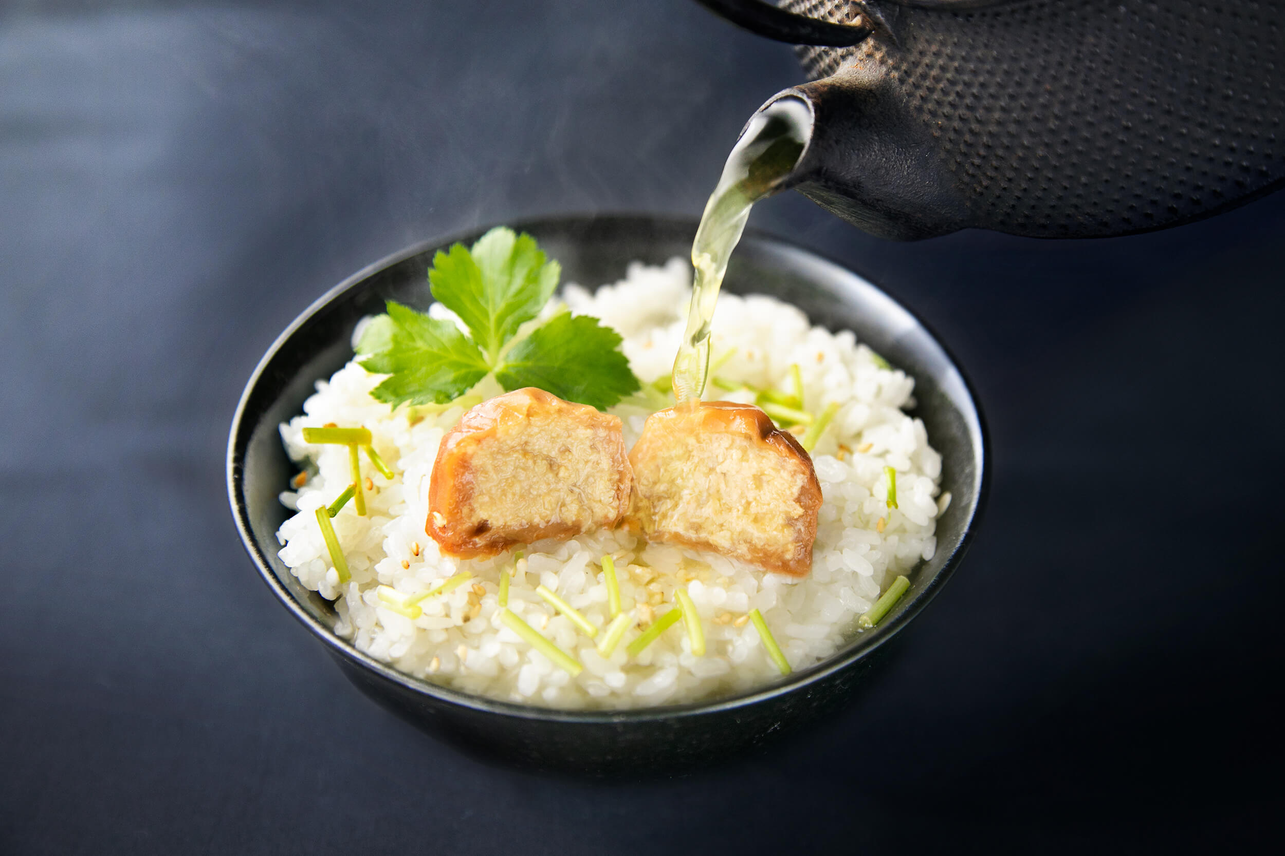 M154　【岩谷】梅真鯛梅・梅まぐろ梅・梅かつお梅　詰合せ　六個入