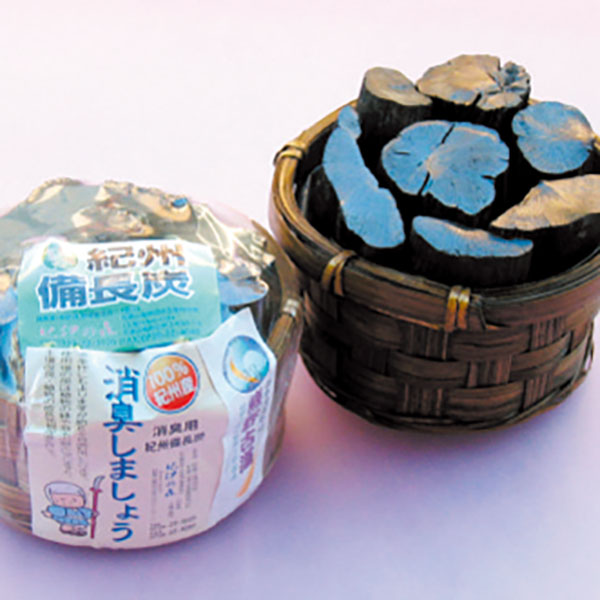 M343　紀州備長炭（消臭・調湿）２．５ｋｇ入り