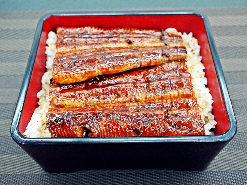 紀州職人焼　一串ずつ丁寧に焼き上げた　国産炭火蒲焼5尾