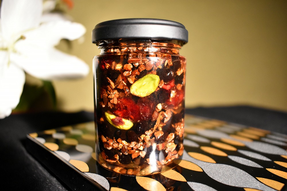 ナッツ・ドライフルーツの蜂蜜漬【峠プレミアム 玄（KURO）】～熊野古道 峠の蜂蜜×ナッツ・ドライフルーツ 【SW14】